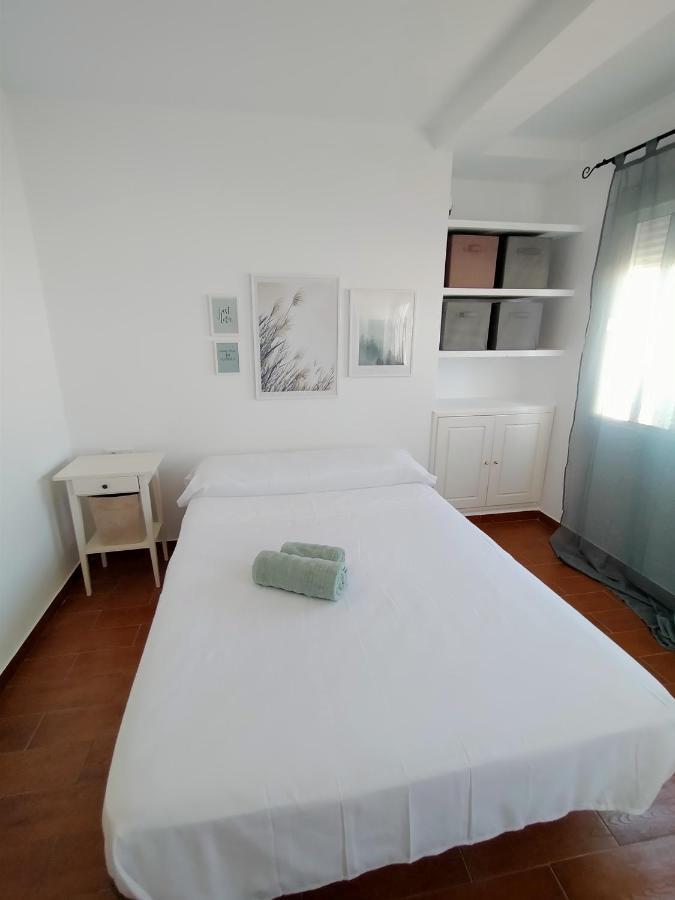 Апартаменты Apartamento Del Mercado Аямонте Экстерьер фото